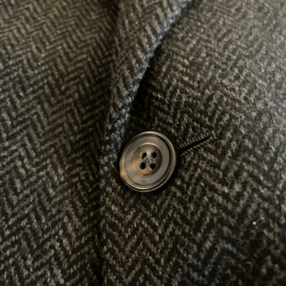 Hickey Freeman Made in USA HerringboneWool Sport Jacket in Charcoal Size 46 R - Picture 2 of 6